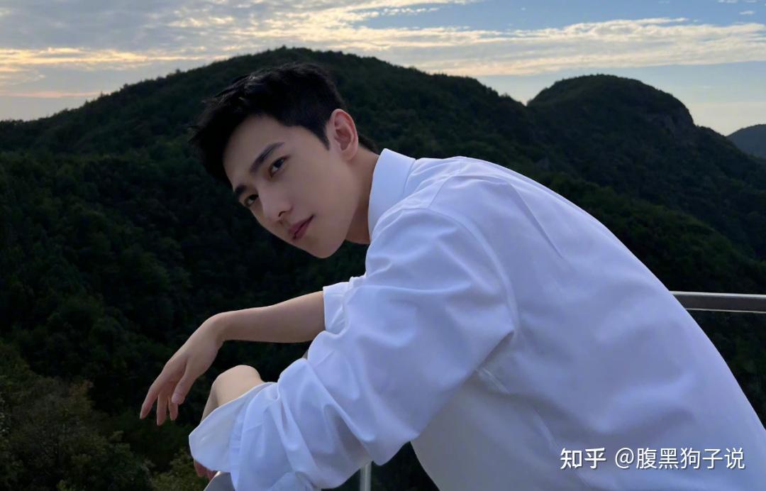 与王楚然恋情曝光，依然保持沉默？网友已经替杨洋想好如何回应了 - 知乎