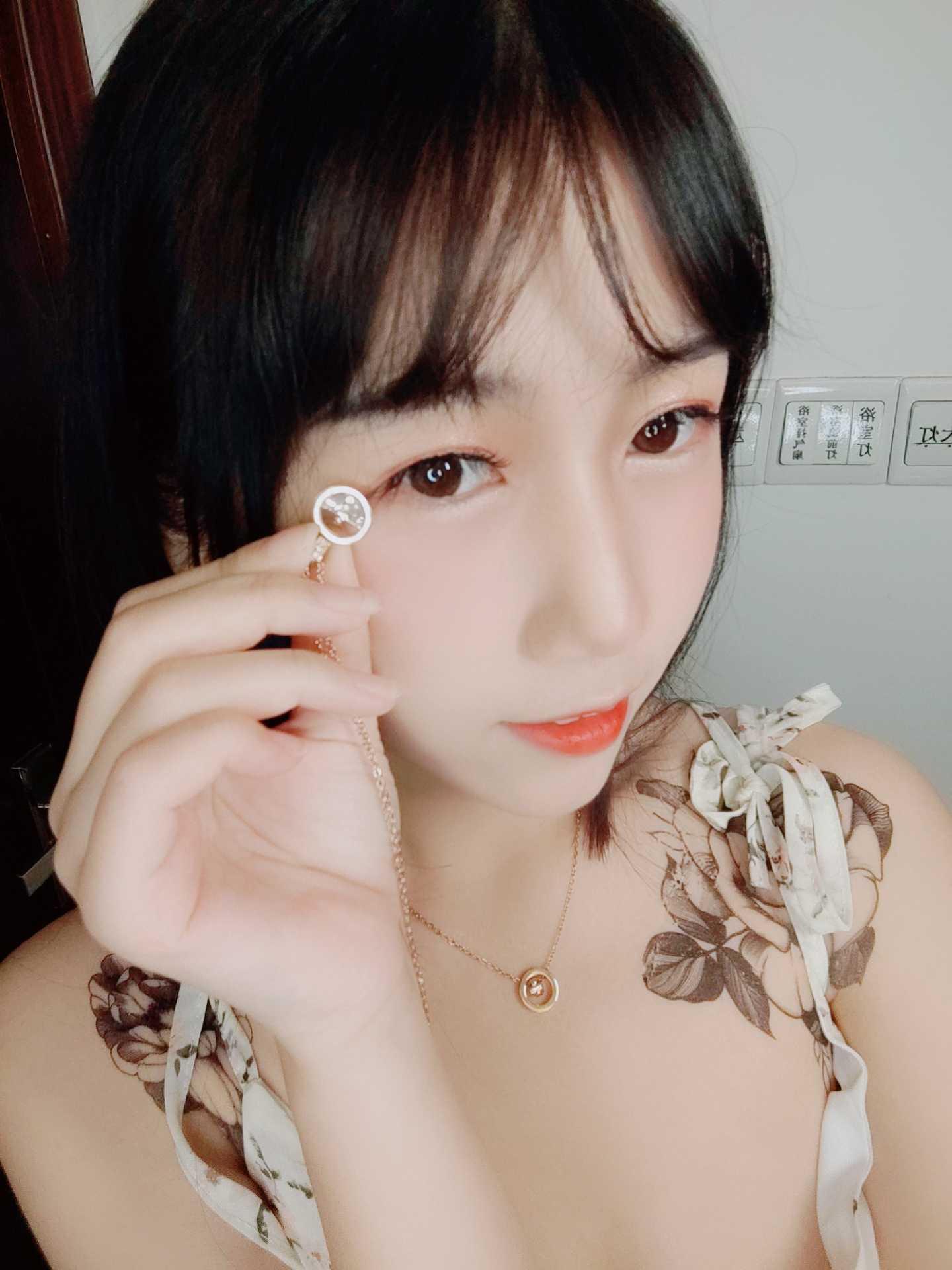 别名不槑猫-不呆猫COS合集 - 知乎
