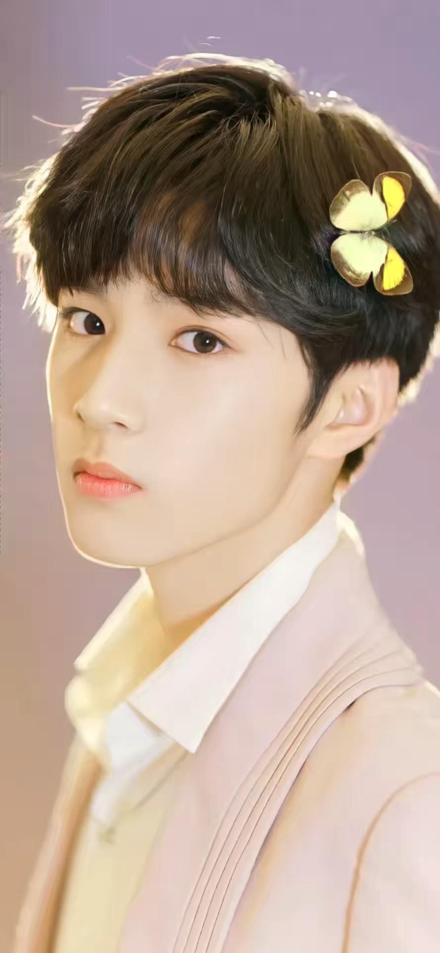 姐妹分享一下刘耀文高清壁纸呗