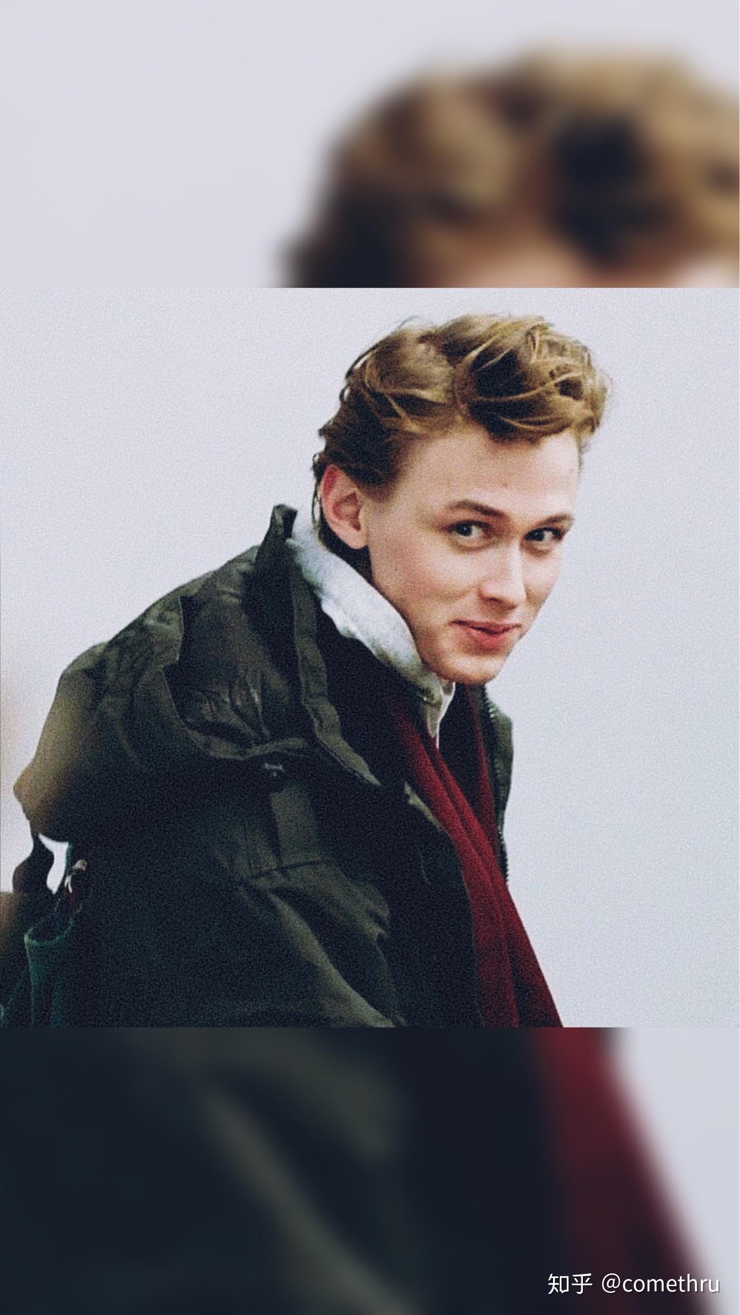 想要北欧小哥哥henrikholm高清大图