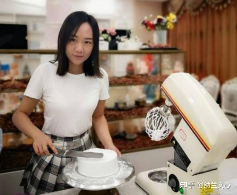 7年前，人人嫌弃的拜金女，如今活成了人人羡慕的样子 - 知乎
