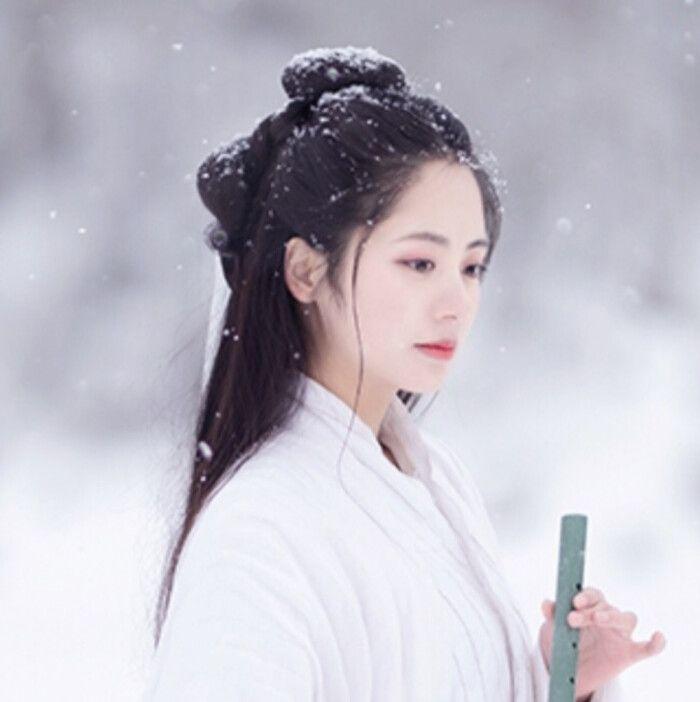 有无仙气一点的古风真人女生头像