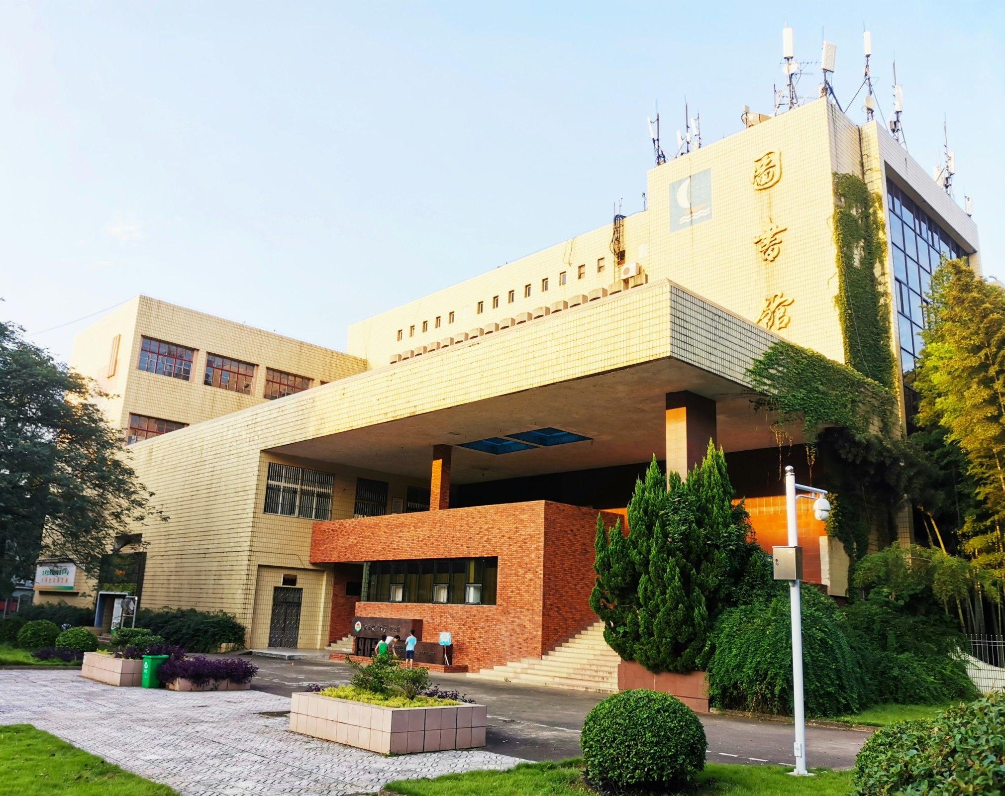 江西农业大学的宿舍条件如何?校区内有哪些生活设施? - 知乎