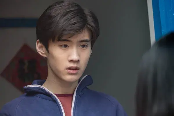 边天扬《清平乐》梁怀吉2004年8月边程《觉醒时代》陈乔年2004年3月