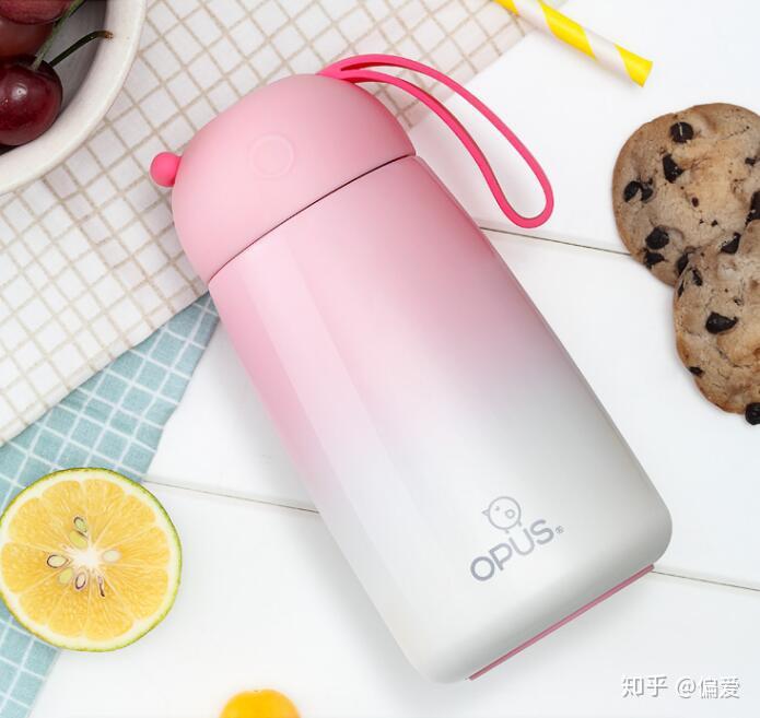 双层保温杯品牌 v2-d665c108e578cca3f471e4a6e4633372_r.jpg