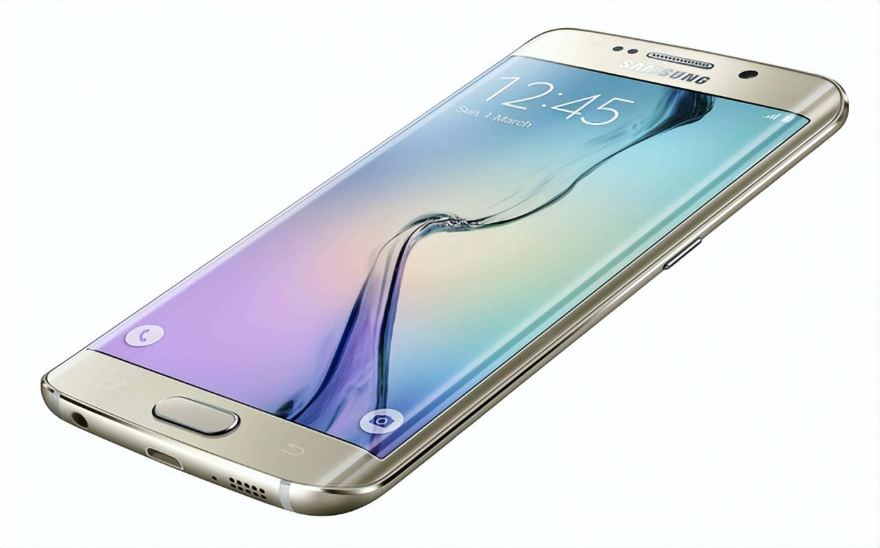 2015年3月,三星s6/s6 edge发布,支持无线充电galaxy s6/s6 edge采用