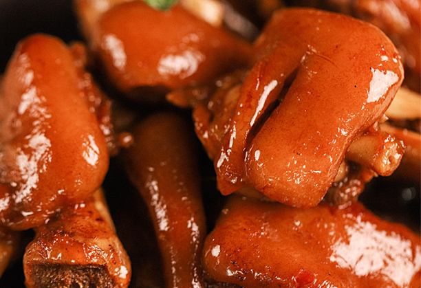 胡家坡52年熊氏酱汁猪手秘制老工艺餐饮技术老少食客赞不绝口的美味