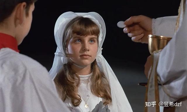 小资美妇甘心堕落是灵与肉需要还是双重人格白昼美人