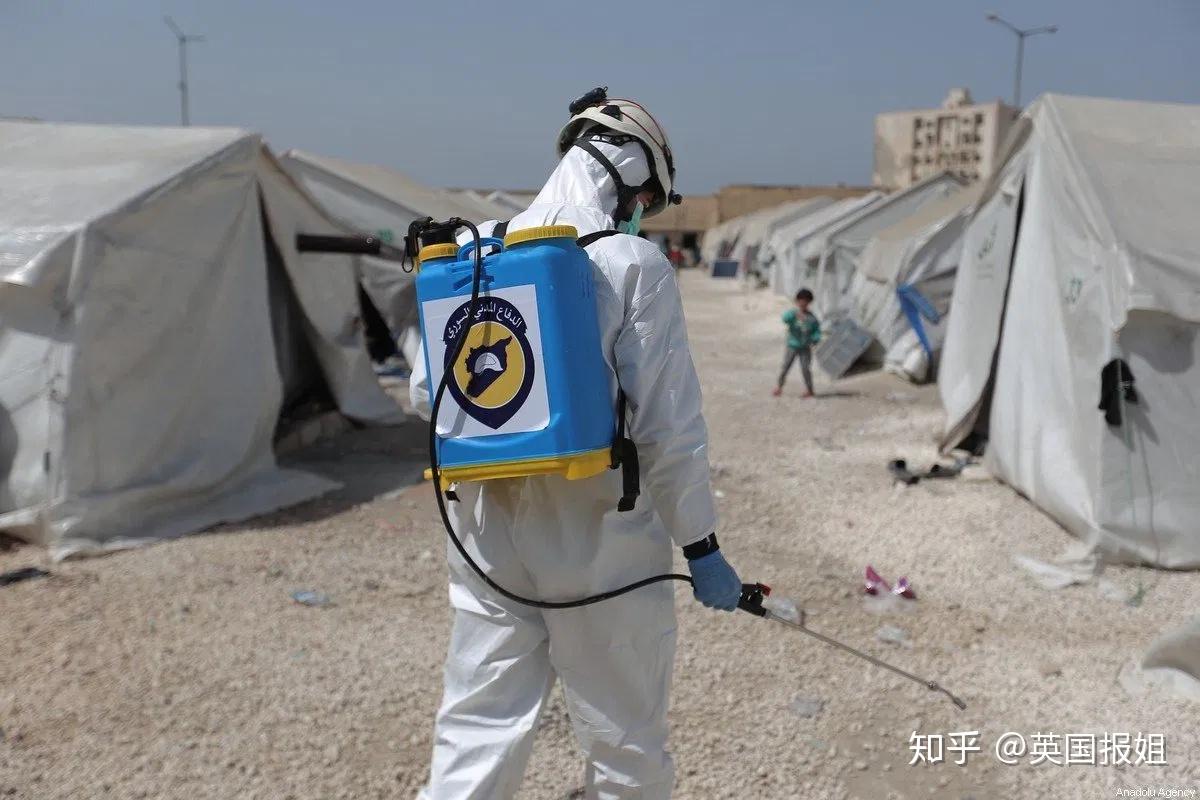 见证历史全球新冠确诊突破100万68张照片回顾魔幻的2020