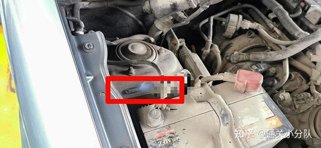 车辆识别代码别称车架号,相当于汽车的身份证,目前由17位数字或字母