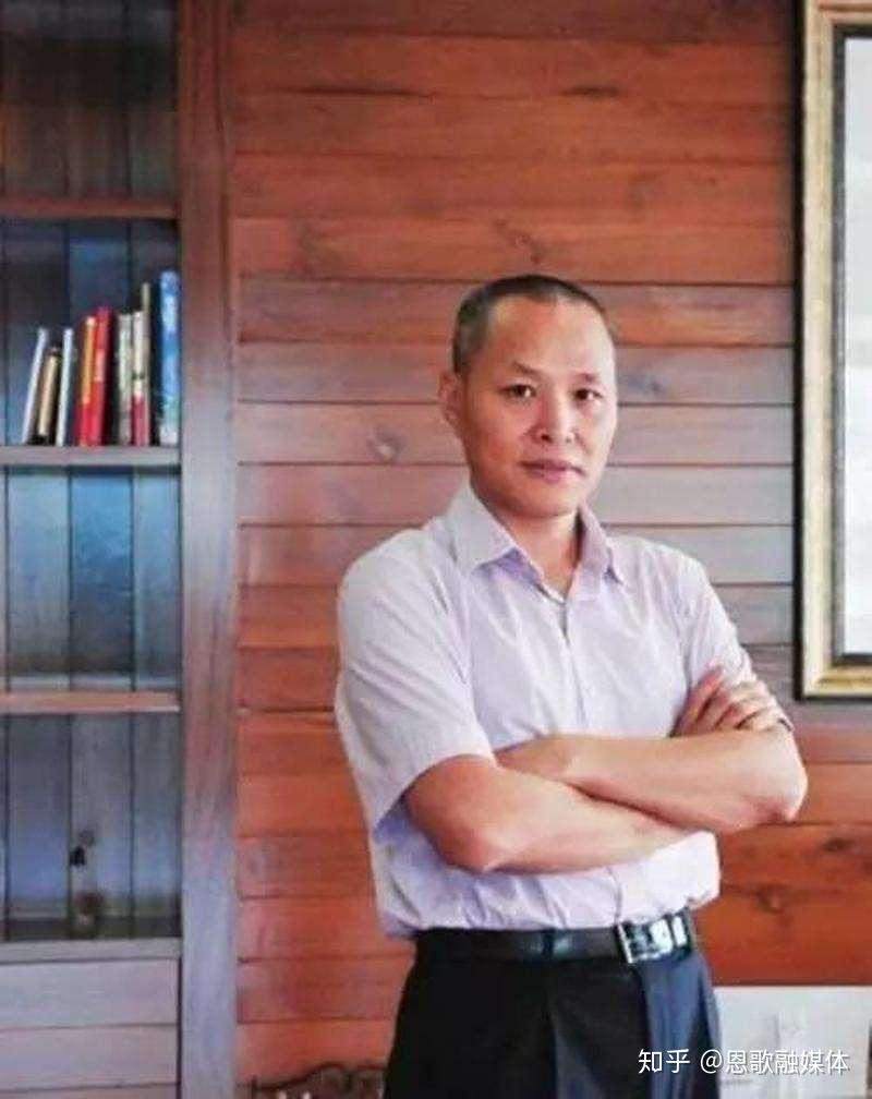 梁允超(汤臣倍健生物科技股份有限公司董事长)