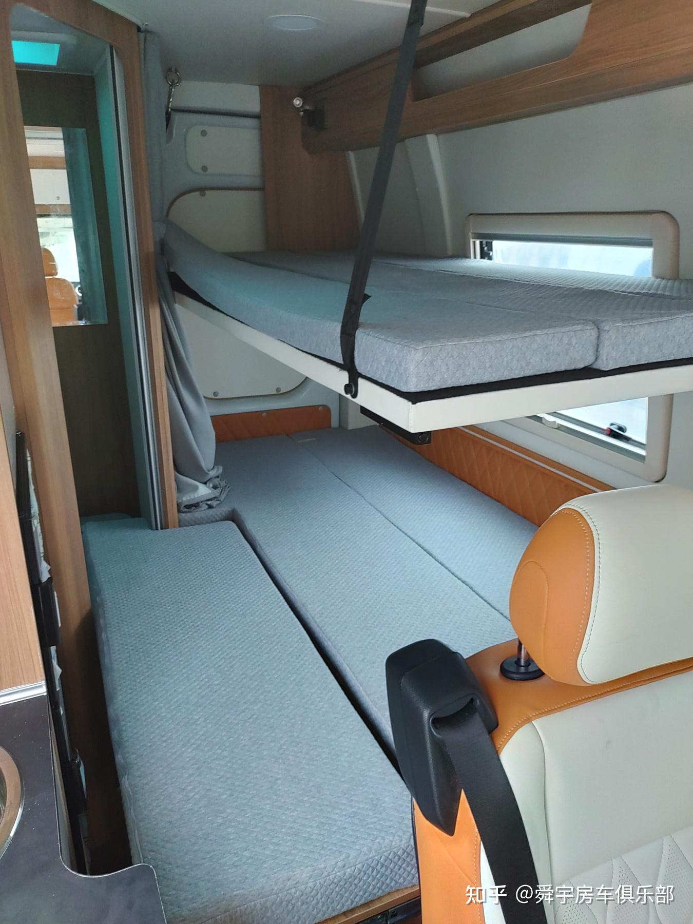 依维柯b型房车,纵床4座,大空间房车 - 知乎