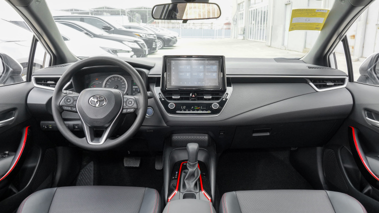 1.2t版跑高速很轻松,12万多能落地,现在买丰田雷凌合适吗? - 知乎