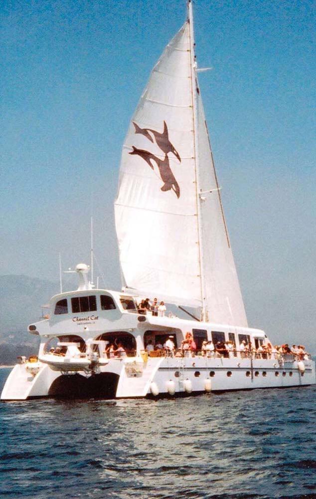 巴菲特和瑞克谈"船长查理" "沃伦,你说查理为什么要造这艘巨大的游艇