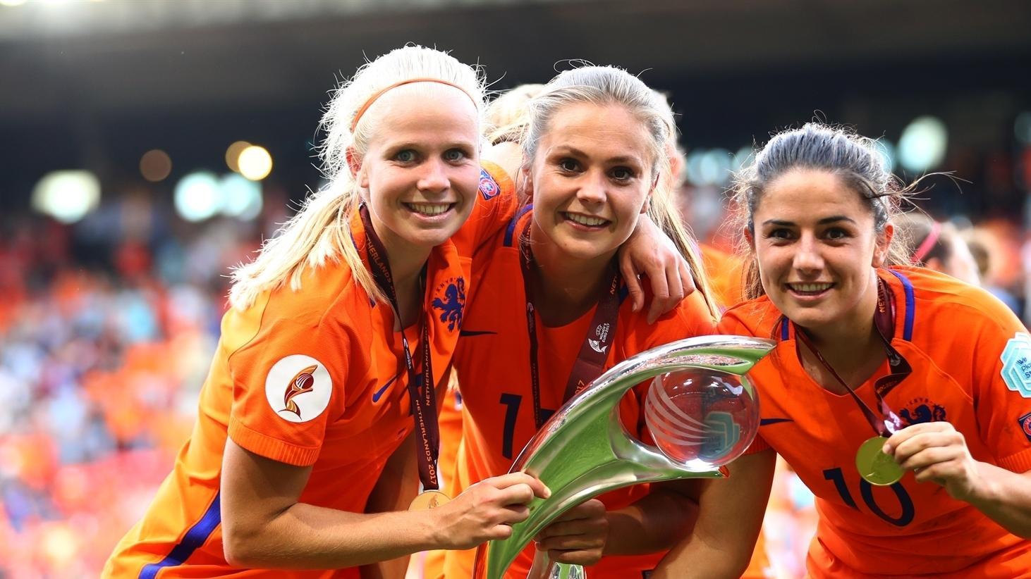 来点儿新闻0425明年的欧洲杯仍叫2020欧洲杯韩国k联赛5月8日揭幕