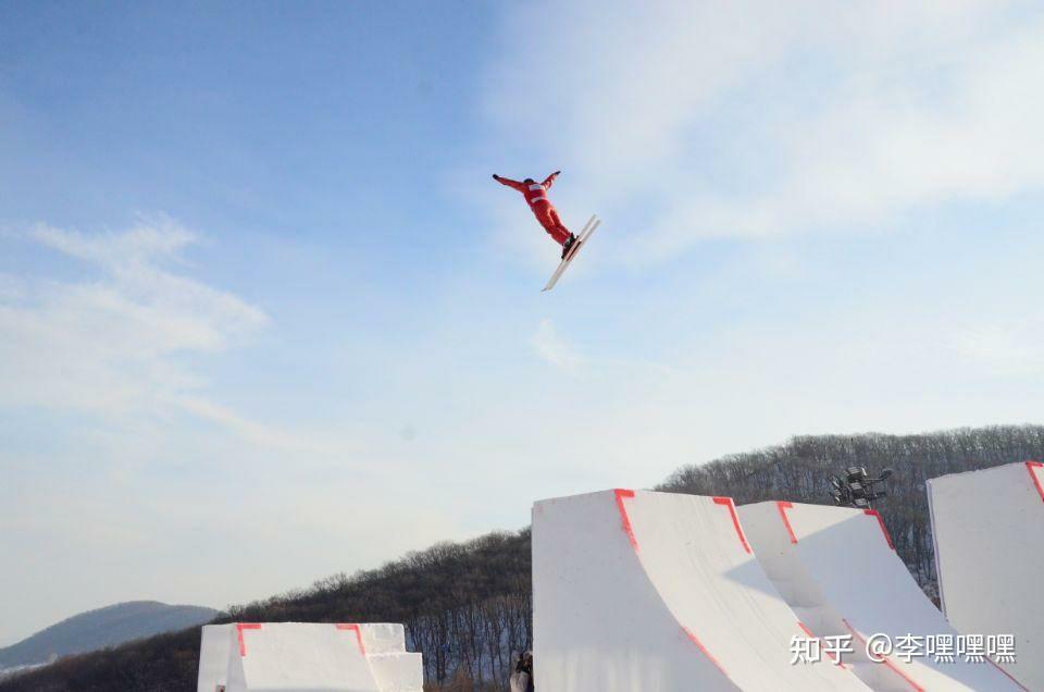 跳台滑雪比赛规则及场地要求一览爱游戏-爱游戏(AYX)体育官方网站-赔率最高在线投注平台