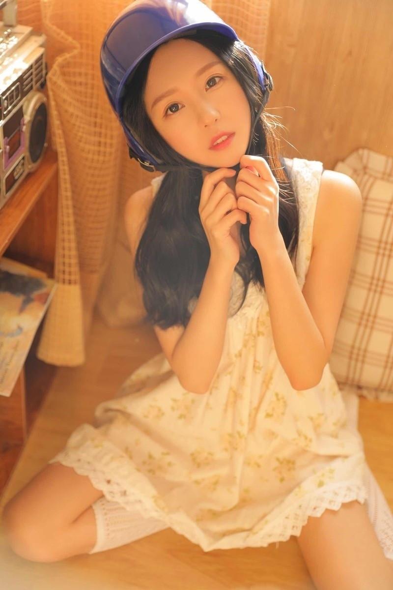 少年感的女生照片 v2-d8520e0c8e45643ce6be41c1e9d45716_r.jpg