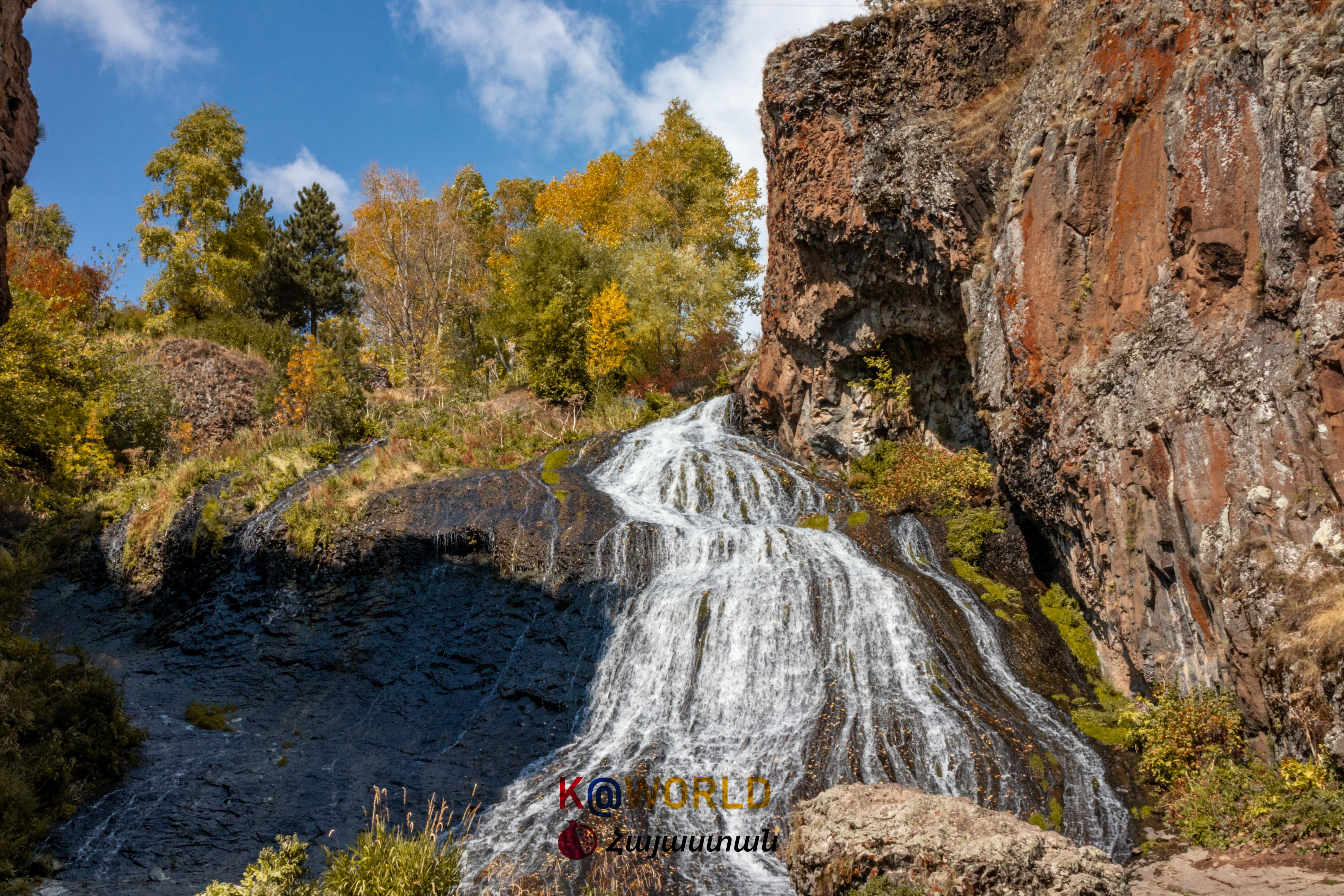 亚美尼亚day 5 温泉小城徒步- 高山深谷溪流瀑布 - 知乎