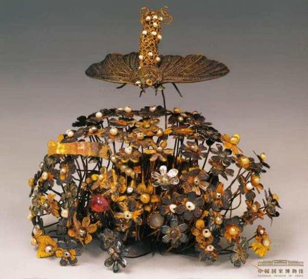 越王古法黄金 金虫钿 草虫簪 古人用虫子做的首饰 竟比宝石还好看 知乎