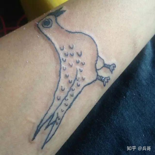 这种垃圾纹身竟然还真的有不少人求同款