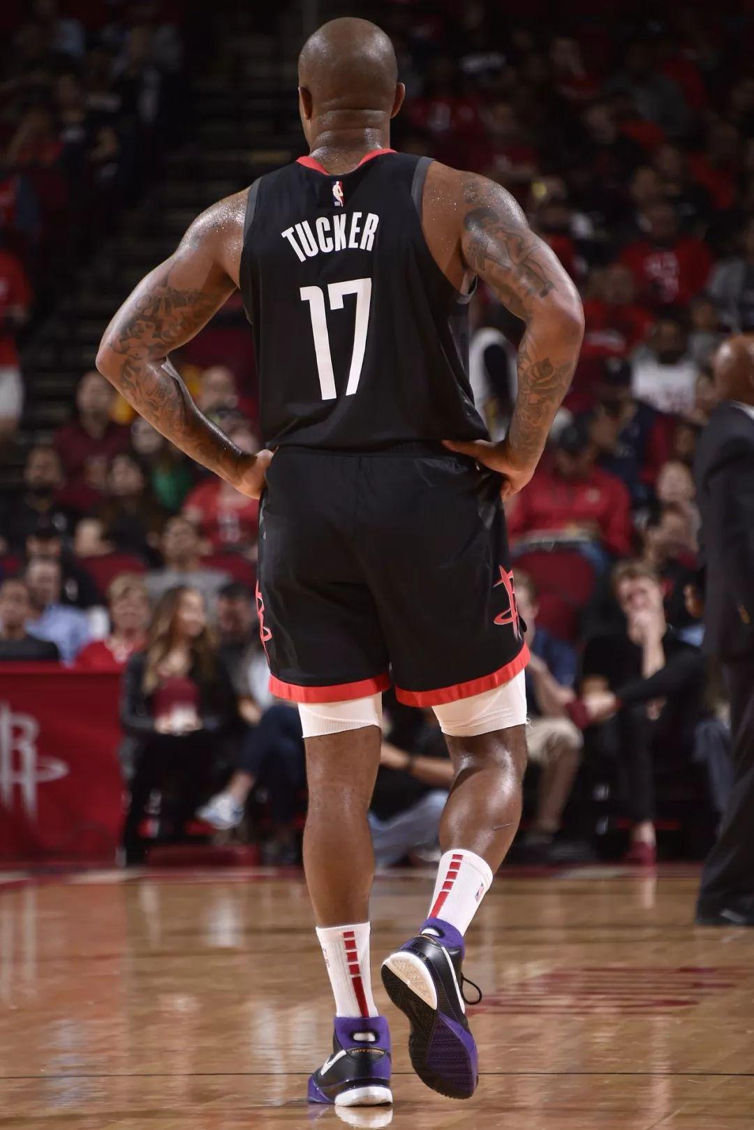 已经看不上市售款了塔克上脚科比亲签鞋款nba球鞋战报week1