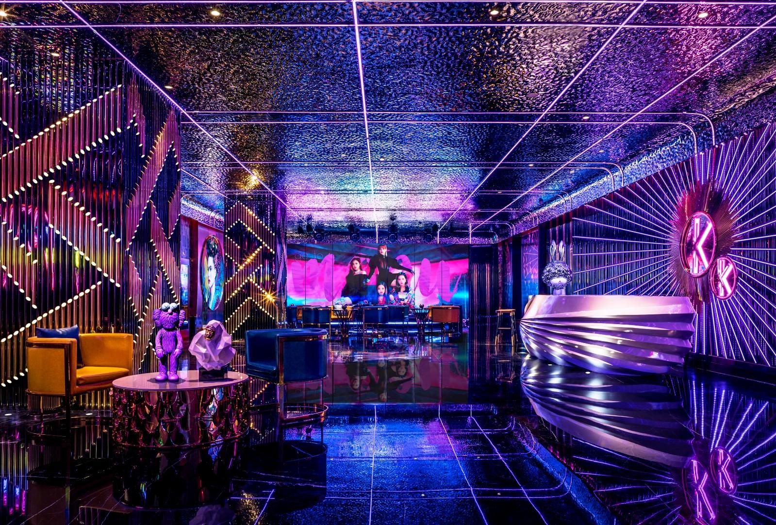 北京ktv设计费一般在100-200元/平米左右,根据业主需求的变动,价格也