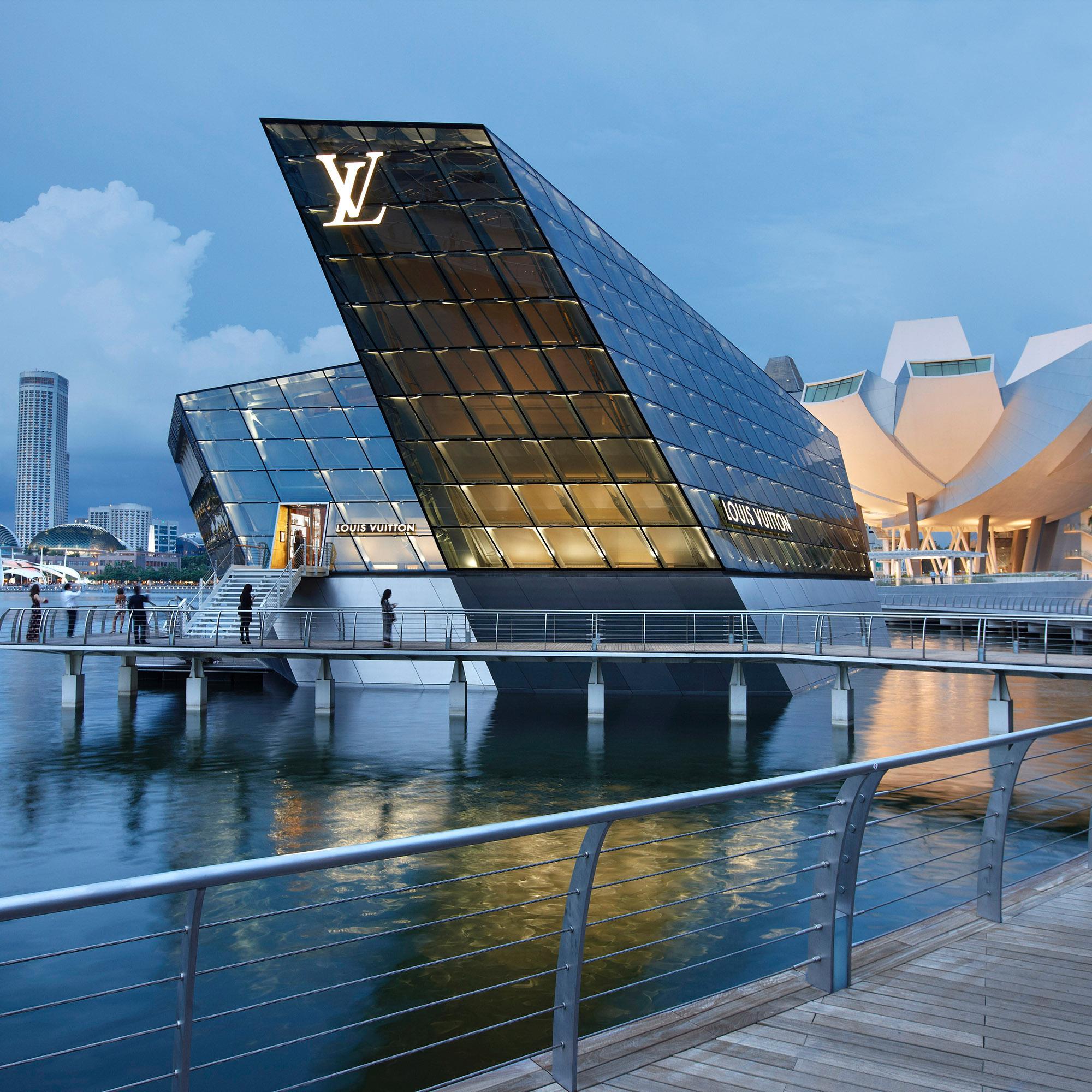 新加坡的新applestore居然是个球形建筑