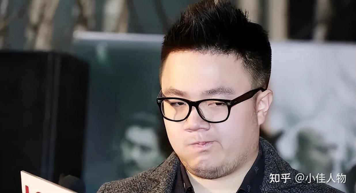 北京美女王博谷嫁小7岁演员巴图婚后生两子风光背后有心酸