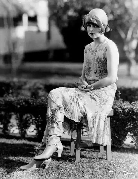 伍迪艾伦 | 爵士时代女子图鉴