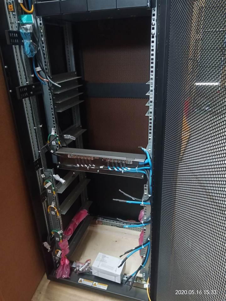 华为通信电源icc200-n1-c8光伏混合机柜参数说明