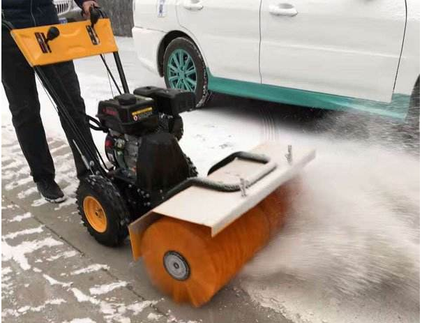 扫雪车种类和扫雪车使用环境