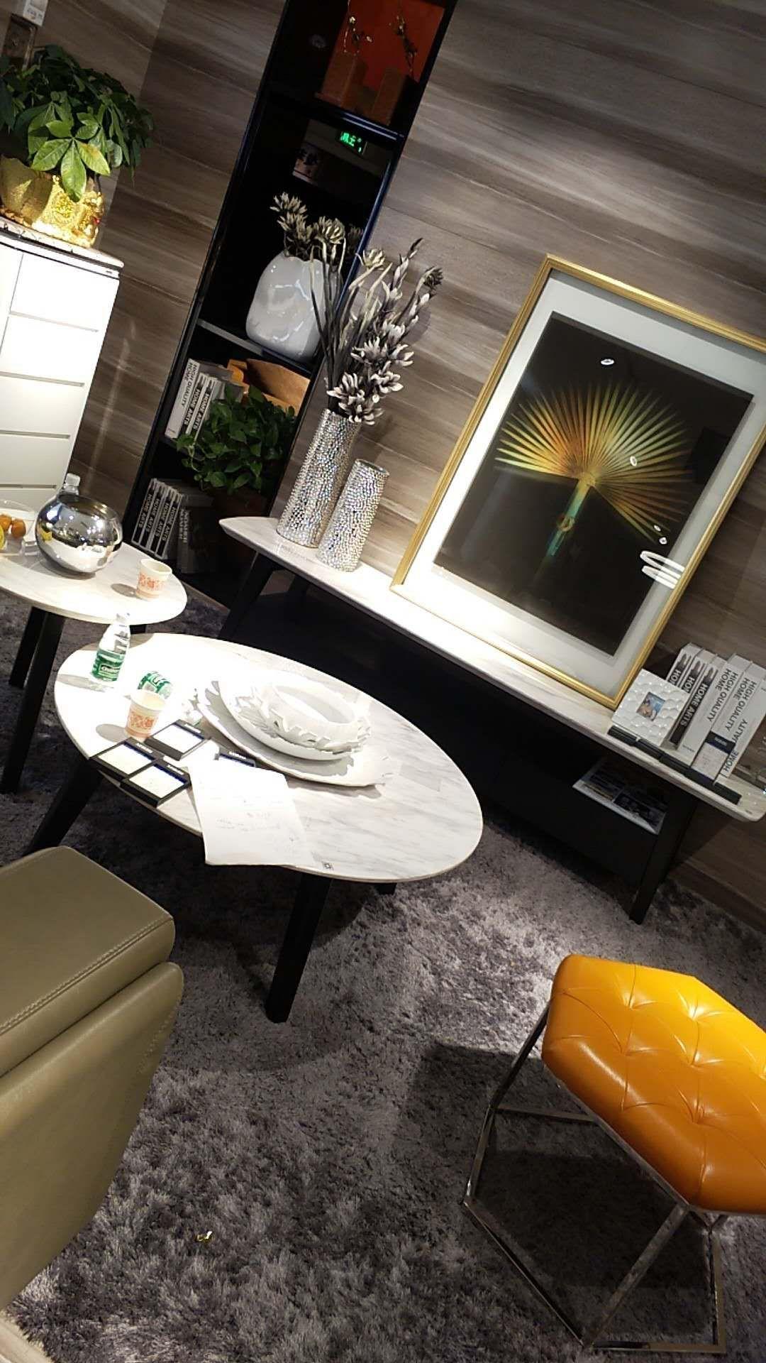 电视柜也不知道能不能搭这个餐桌椅最近买家具,老公看中了芝华士沙发