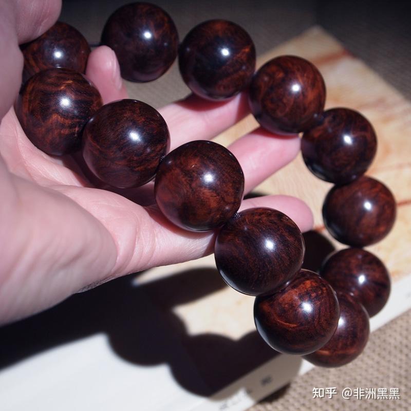 聞香・柬蒲寨産 根瘤黄花梨 26800只为海南黄花梨瘤疤串，现场惊喜不断- YouTube