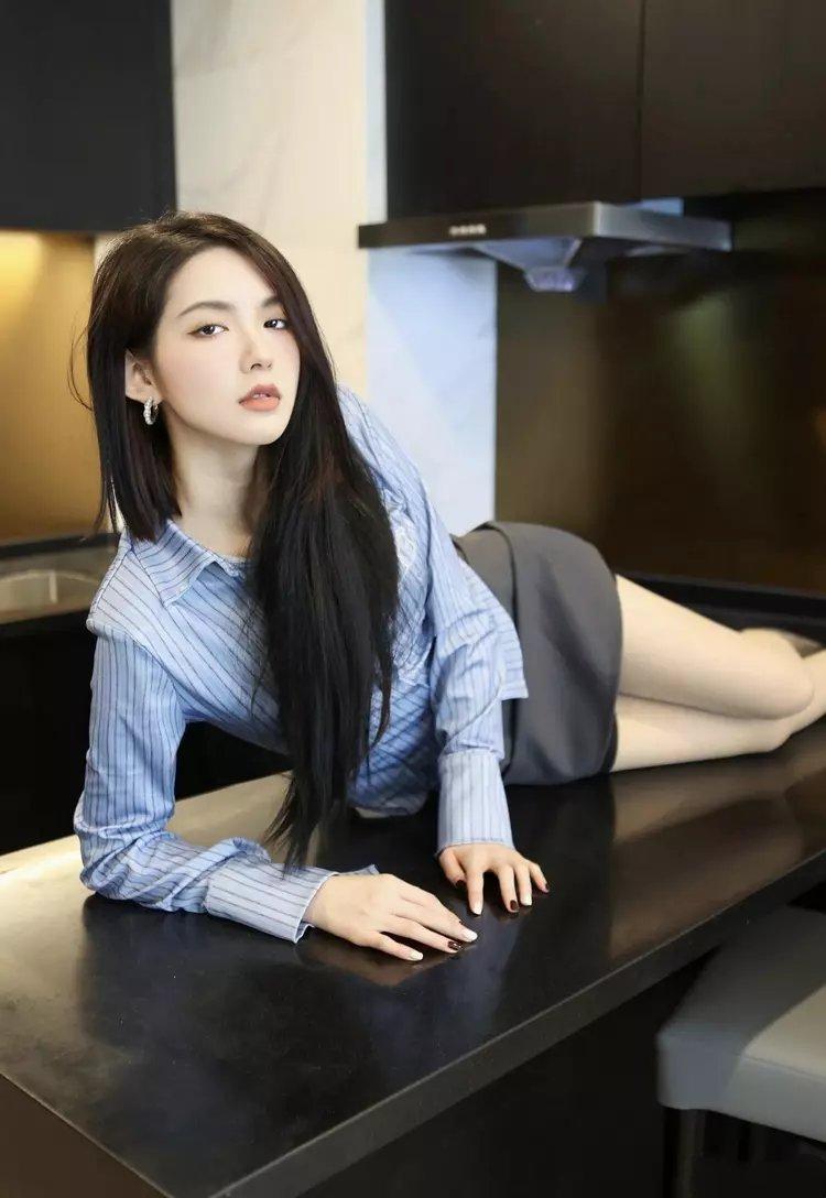 壁纸||模特:女神乔一一 - 知乎