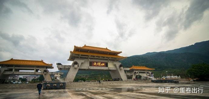 "(灵水),"凤山太极"(起凤山),"罗波龙窟"(罗波潭),"黄道仙岩"(黄道山)