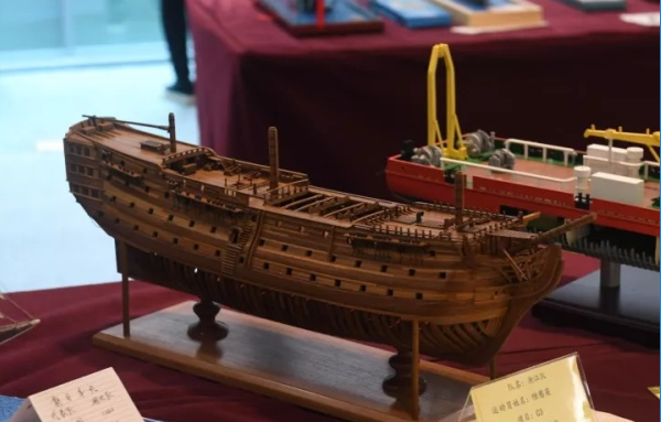『精品』2017年全国航海模型锦标赛仿真船模（C级）图片集锦（多图杀猫哦） - 知乎