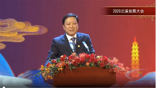 章小华唯有专注才能更加优秀