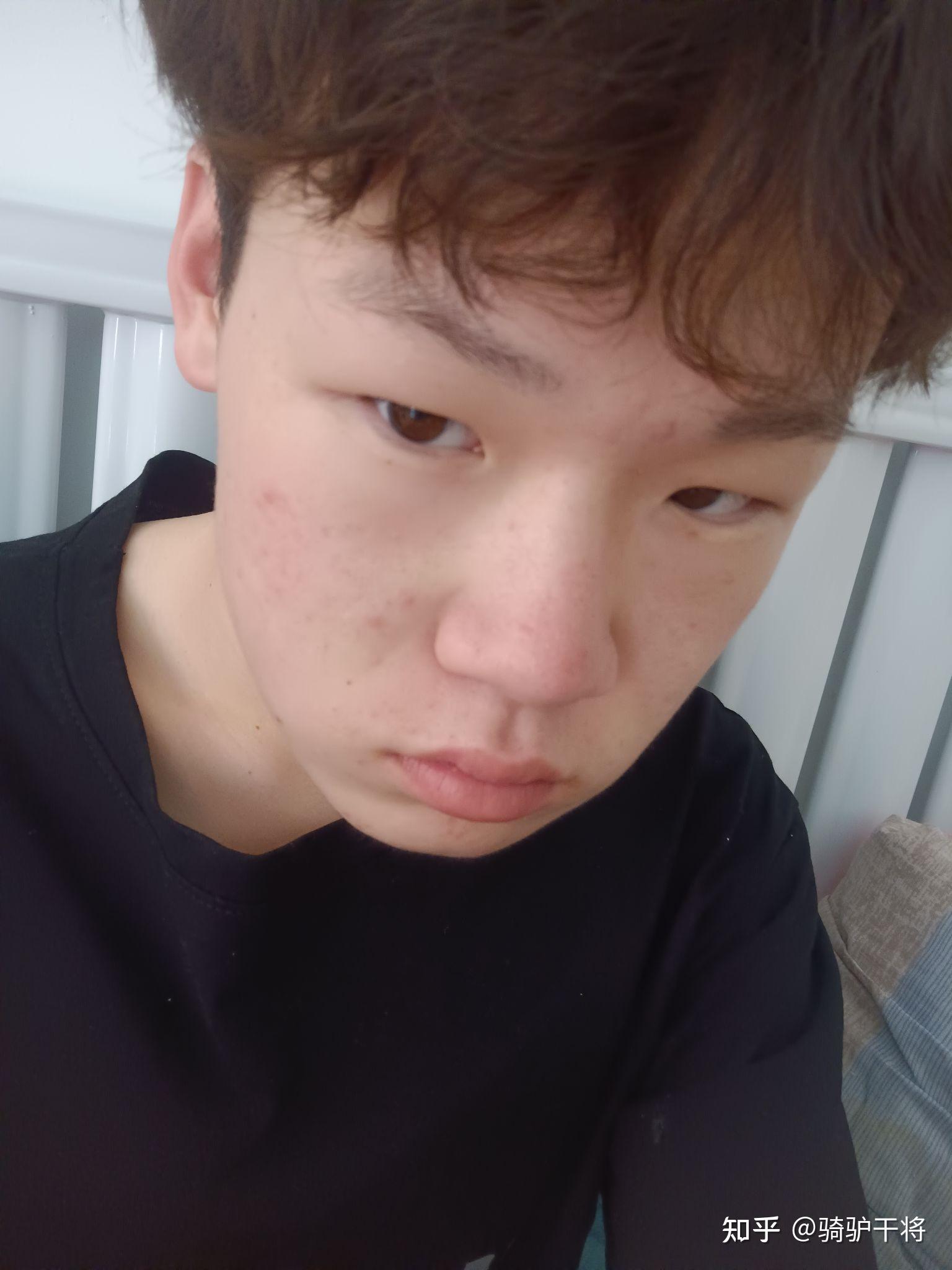 长得丑的男生到底有多惨?