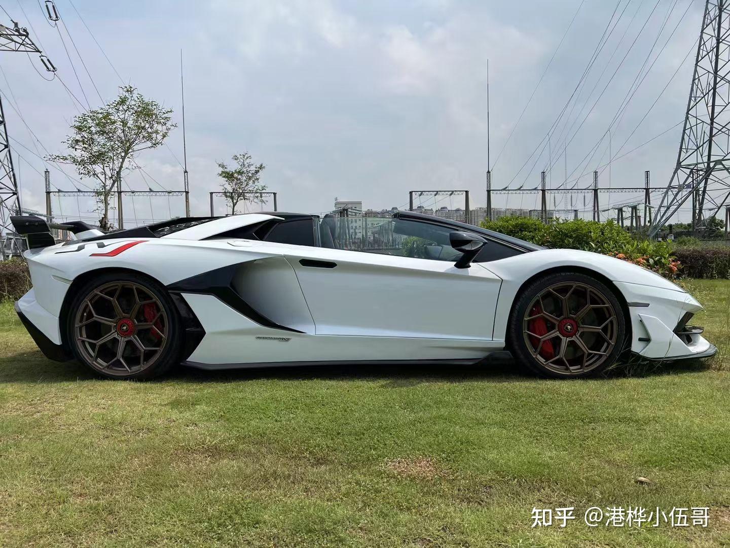 13年14款兰博基尼lp700  svj套件,白色配翻毛皮内饰 无匙启动,硬顶