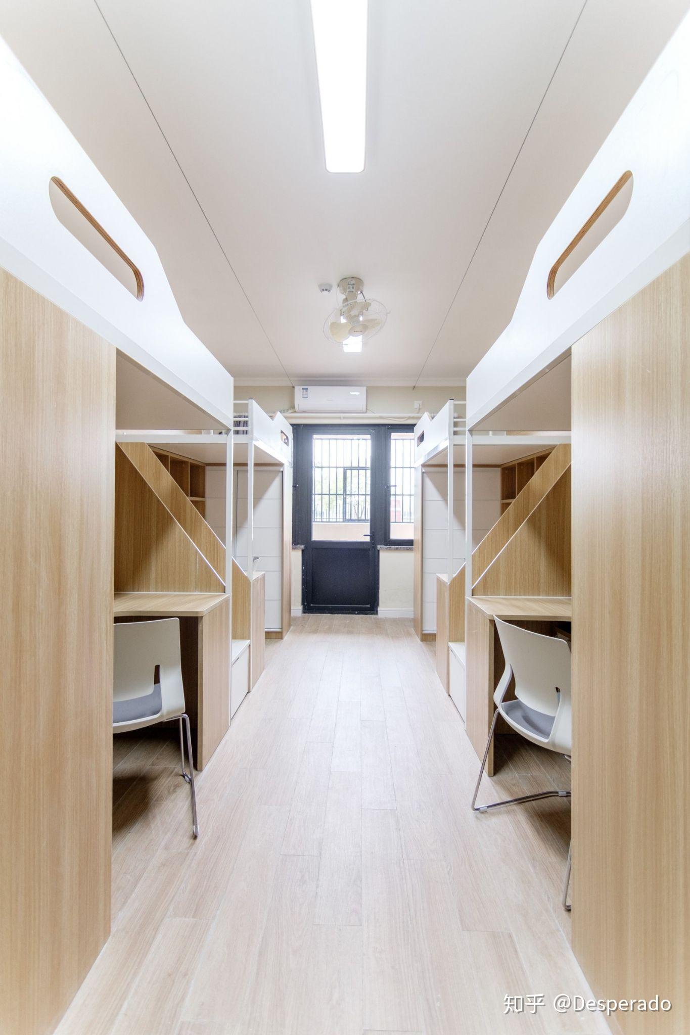 在上海建桥学院就读是什么样的体验