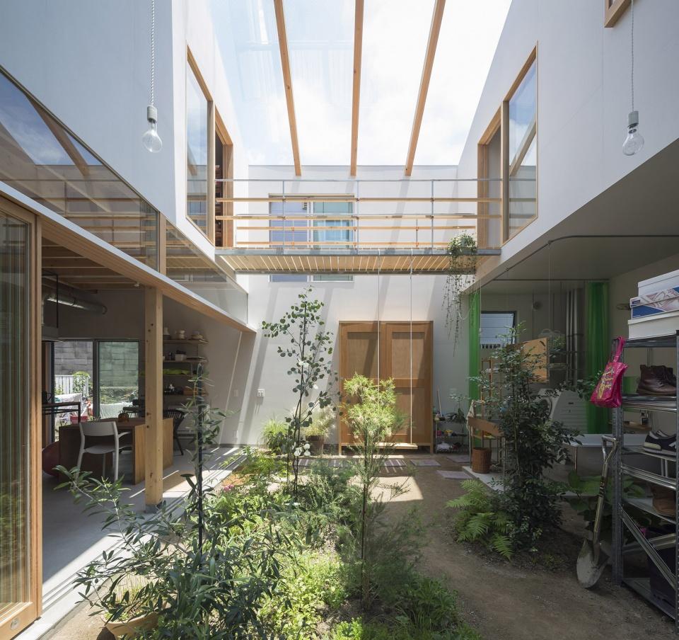 带有室内花园的住宅长什么样 月见山住宅 Tato Architects 知乎