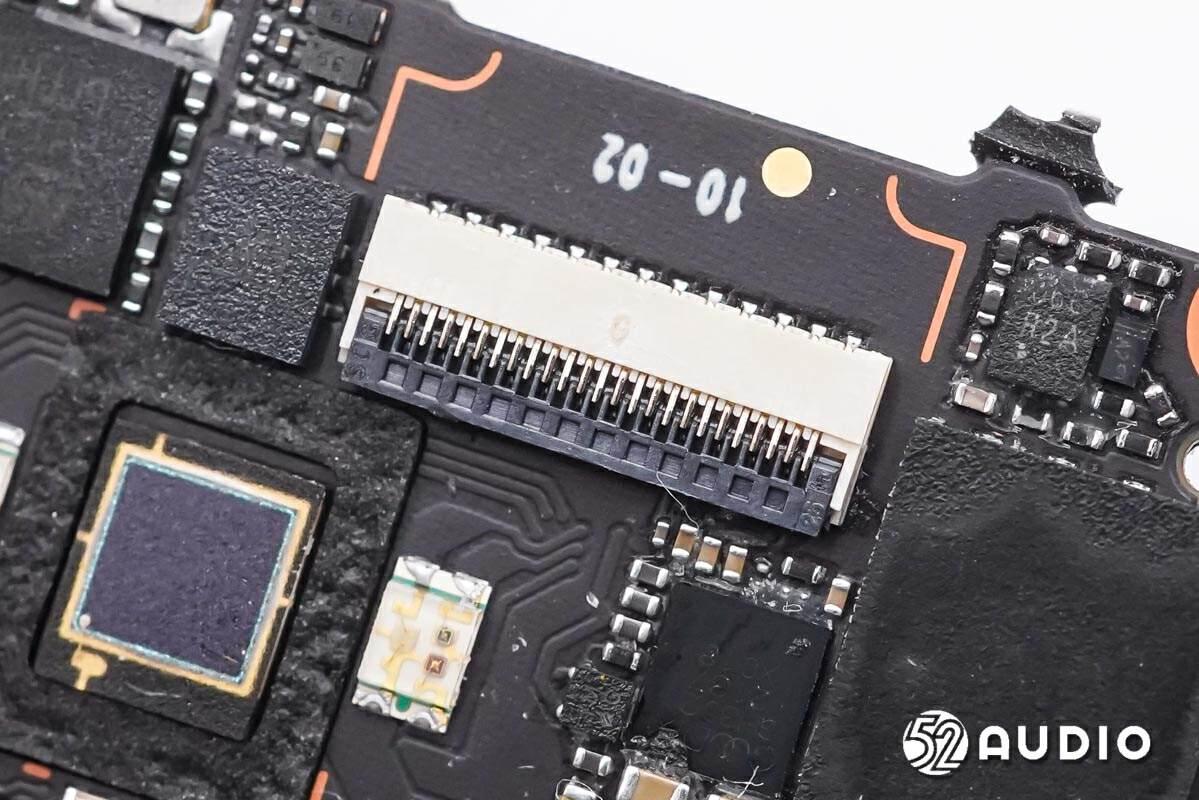 华为手环8拆解100种运动模式14天持久续航45分钟闪充