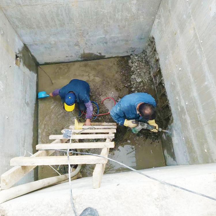 电梯井漏水堵漏施工单位
