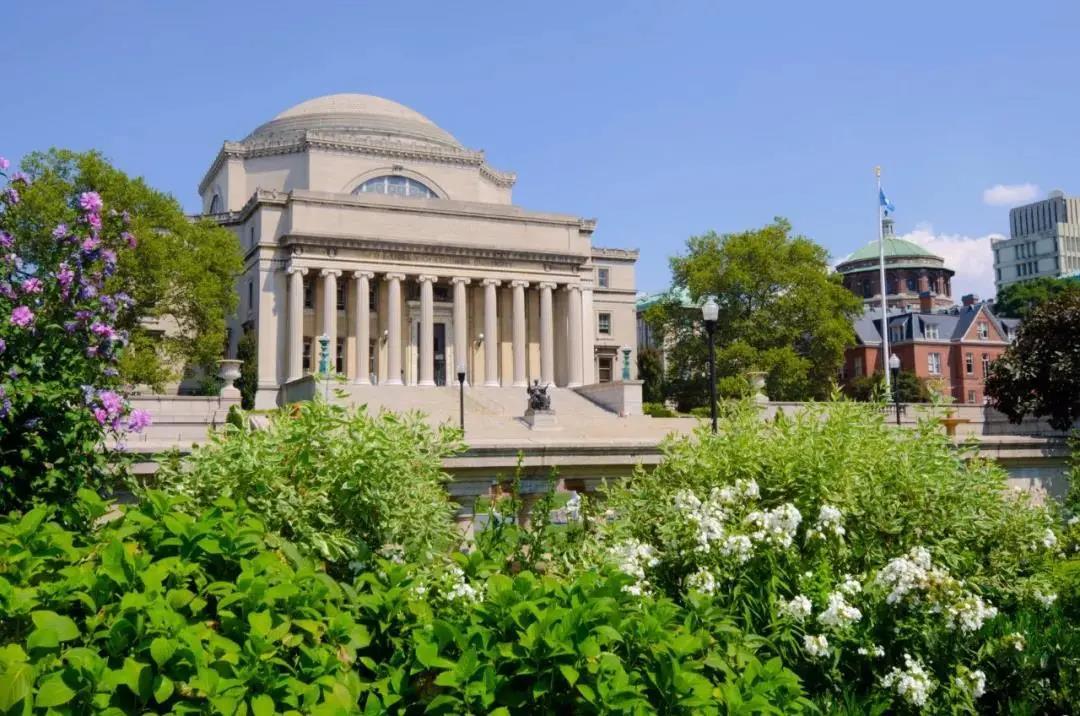 哥倫比亞大學(columbia university),簡稱哥大,是一所位於美國紐約的