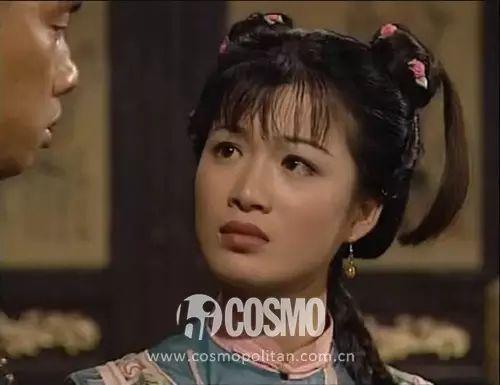 《笑傲江湖》里的小师妹可爱天真,《苗翠花》里的李小环稳重大气,当然