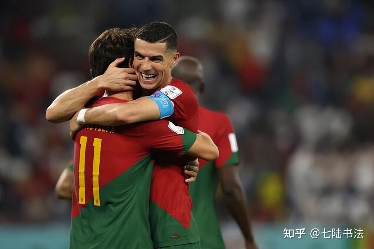 C罗回到国家队报到，与队友互动心情大好，主动拥抱菲利克斯- 知乎