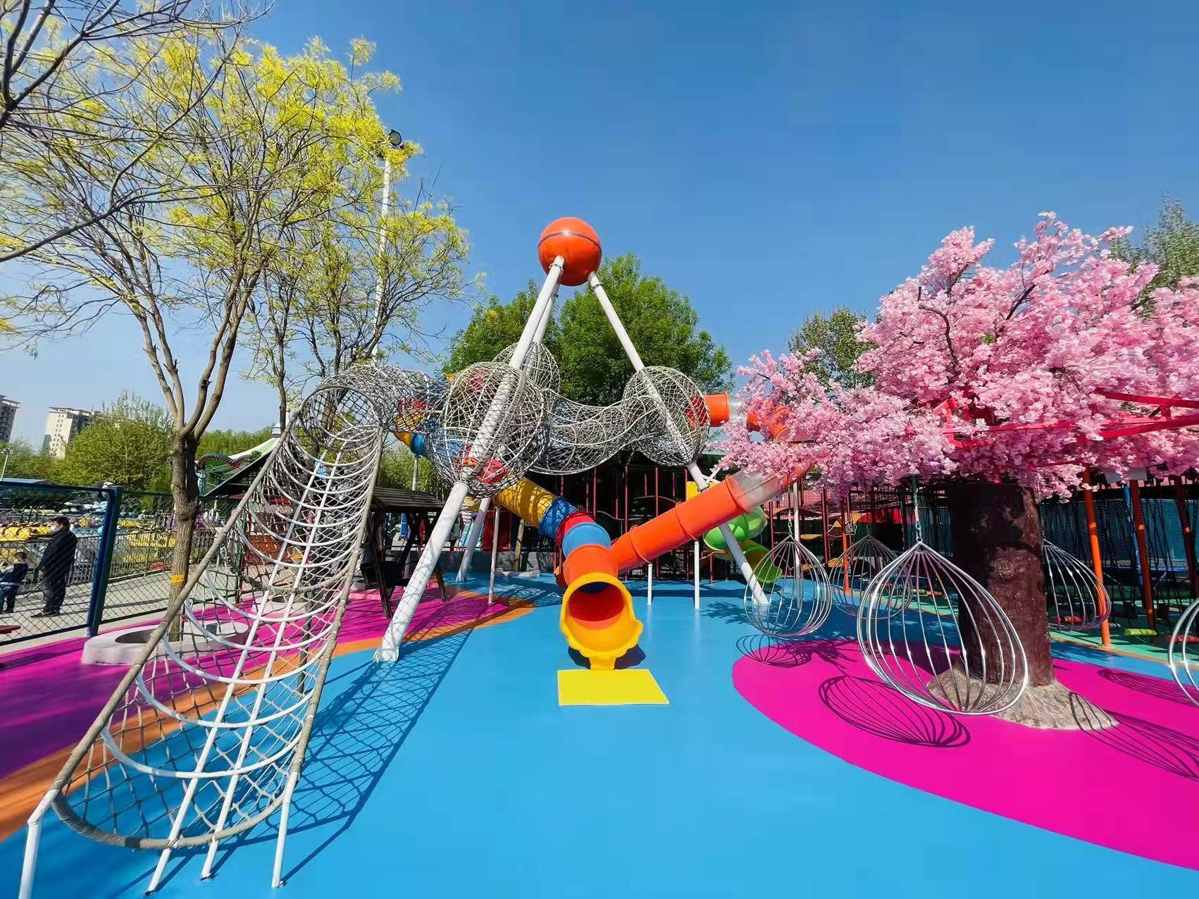 多种主题的无动力亲子乐园助力孩子成长