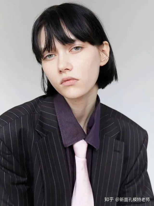 sofiasteinberg冷酷厌世脸酷不止于表面