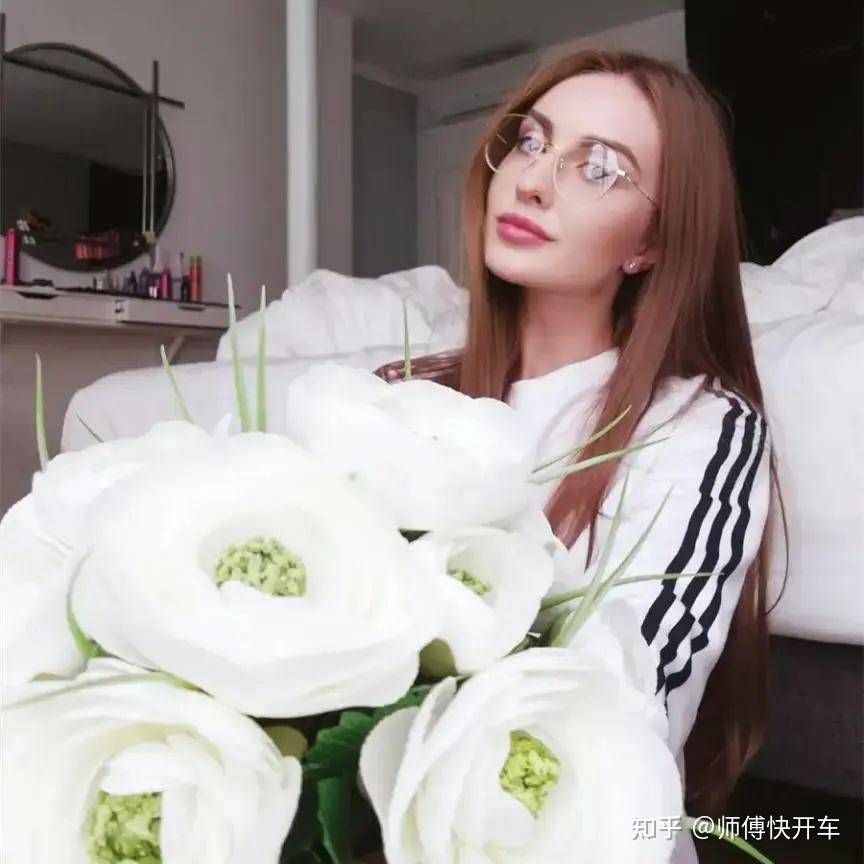 为满足自身需求,18岁入行的东欧极品尤物-lena reif - 知乎