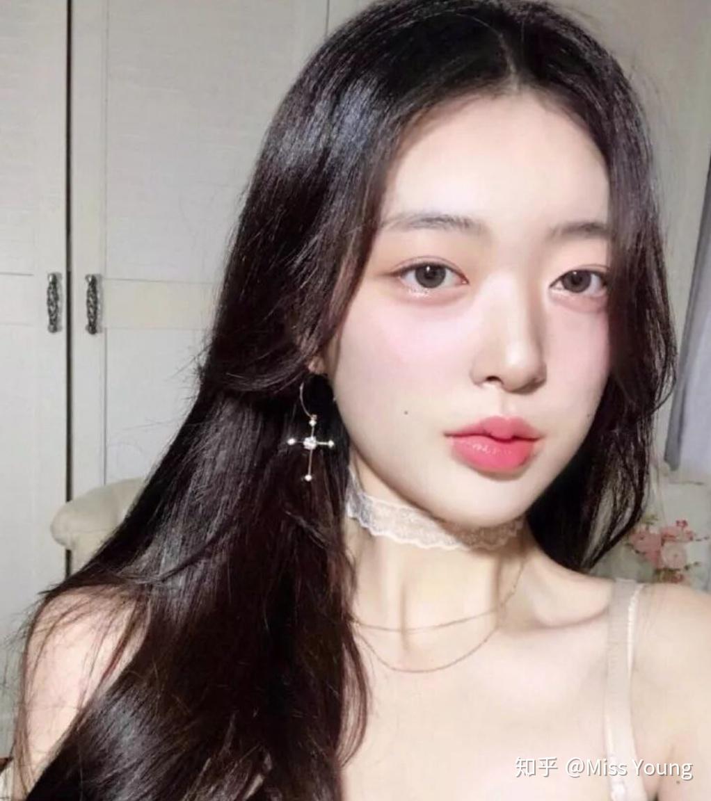 大姐你的嘟嘟嘴一秒破功,嘴大不一定代表性感代表欲.